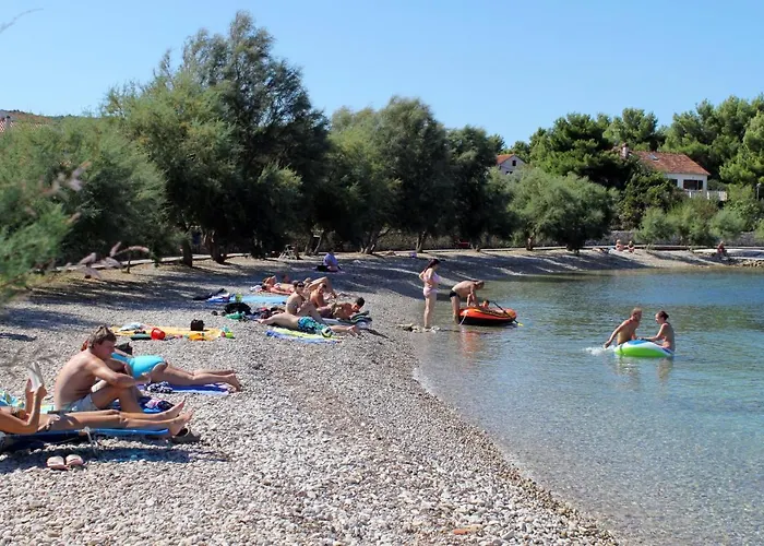 Mirca 732b Apartment Mirce