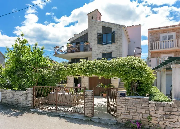 Apartment Mirca 732b