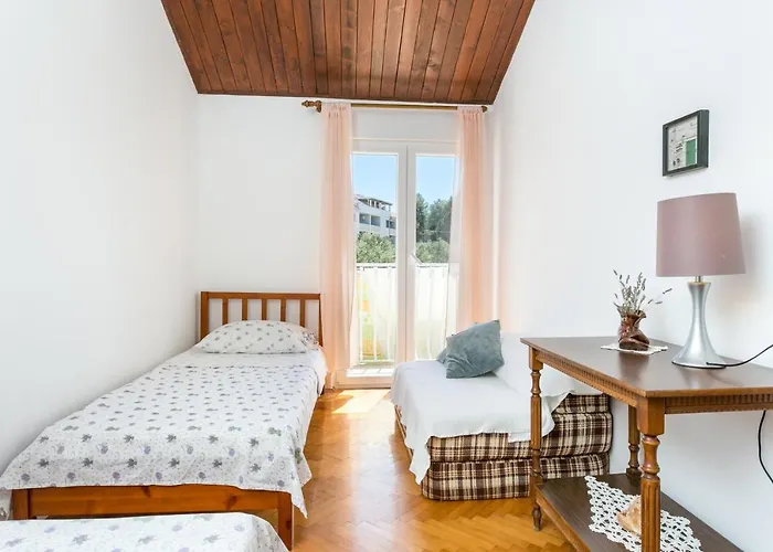 Apartment Mirca 732b Mirce